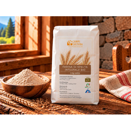 Bio-Dinkelvollkornmehl aus dem Puschlav von Campicoltura Valposchiavo, 1 kg-Packung.
